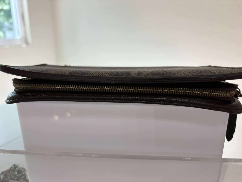 Louis Vuitton Oversized Zippy Wallet