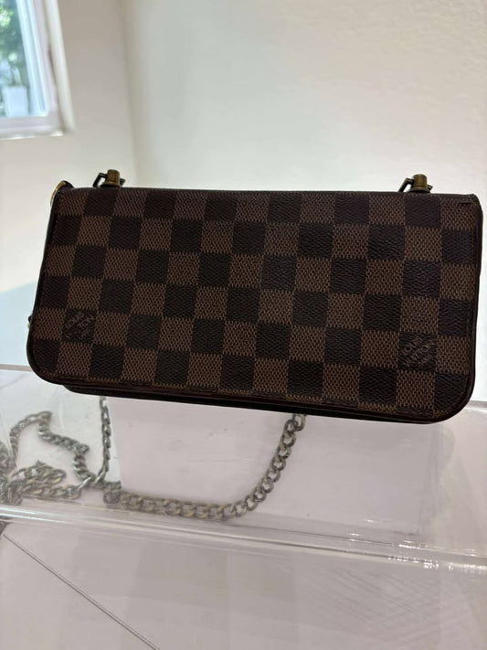 Louis Vuitton Oversized Zippy Wallet