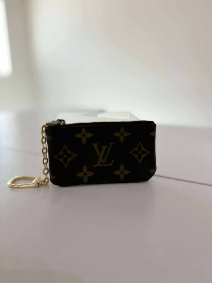 Louis Vuitton Cles Mini Monogram Pouch