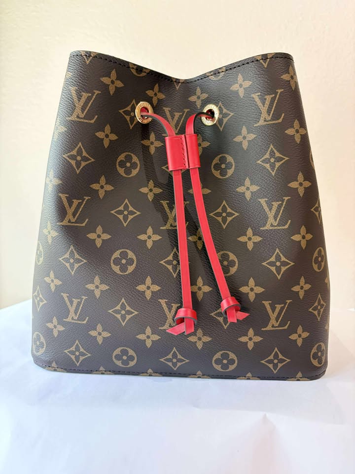 Louis Vuitton NéoNoé